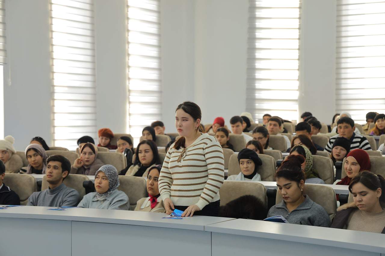 “Kelajakka qadam” dasturi doirasida ochiq muloqot oʻtkazildi 5