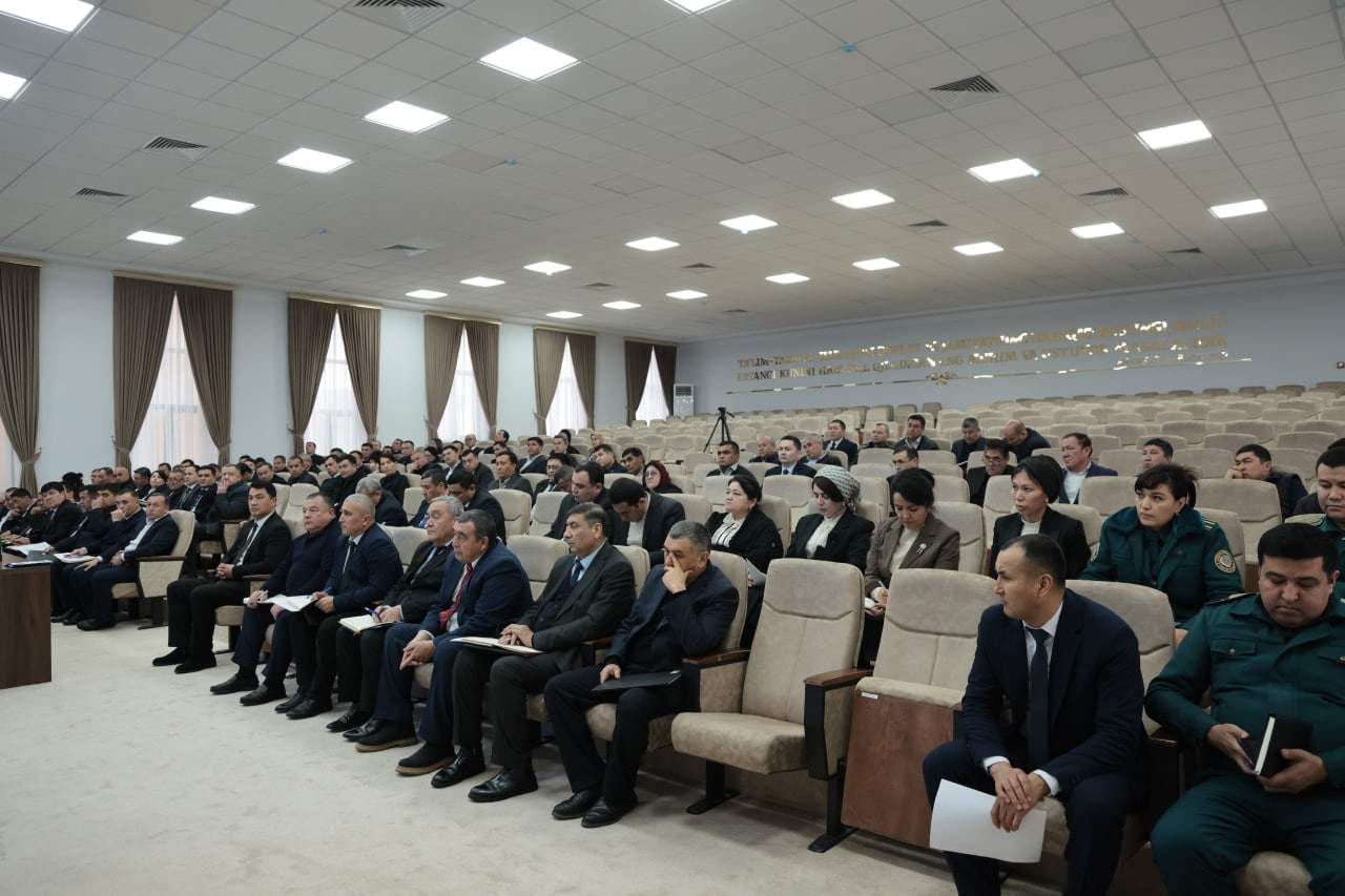 Namangan davlat universiteti rektori Abdugʻaffor Qirgʻizboyev raisligida navbatdagi kengaytirilgan Kengash yigʻilishi bo‘lib o‘tdi. 1