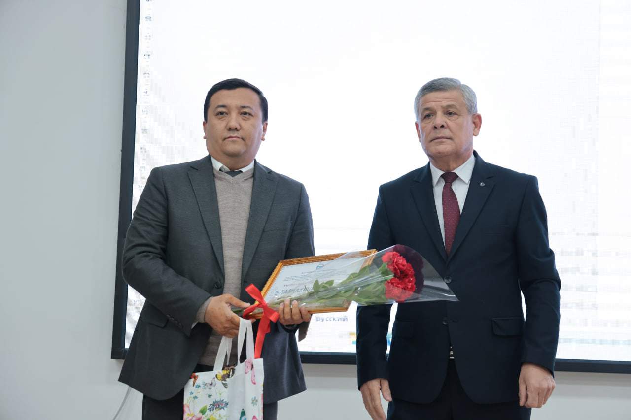 Namangan davlat universiteti rektori Abdugʻaffor Qirgʻizboyev raisligida navbatdagi kengaytirilgan Kengash yigʻilishi bo‘lib o‘tdi. 4