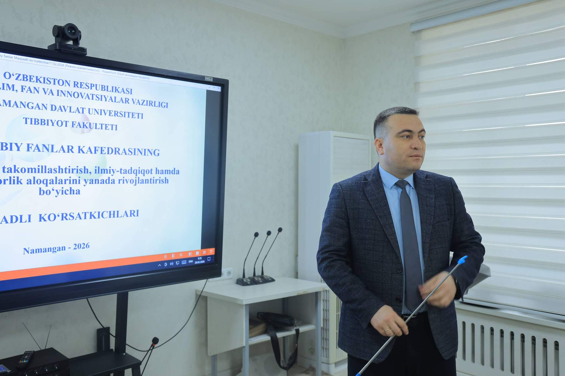 Namangan davlat universiteti rektori tomonidan Tibbiyot fakulteti kafedralarining 2025-yil davomida amalga oshirgan faoliyati hamda 2026-yil uchun belgilangan maqsadli ko‘rsatkichlari yuzasidan uchrashuv o‘tkazildi. 8