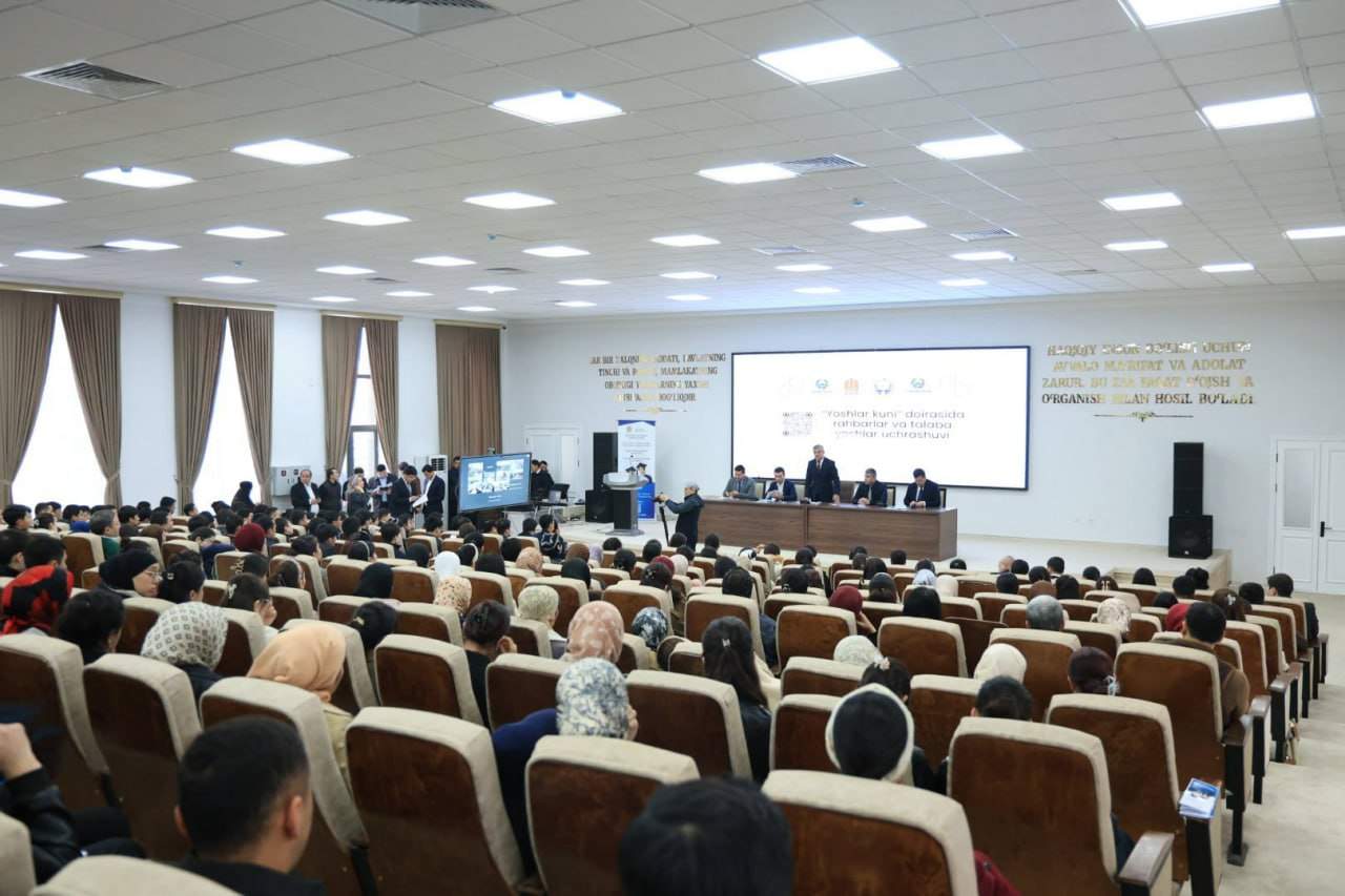 Namangan davlat universitetida “Rahbar va yoshlar” uchrashuvi o‘tkazildi. 1
