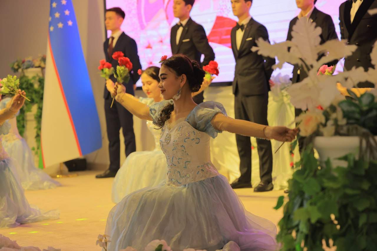 Namangan davlat  universitetida 8-mart – Xalqaro xotin-qizlar kuni munosabati bilan tantanali bayram bo‘lib o‘tdi. 3