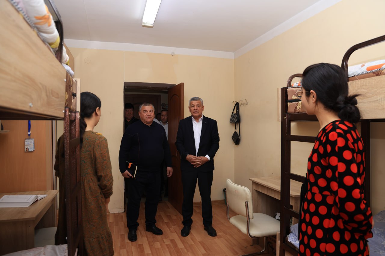 Namangan davlat universiteti rektori talabalar turar joyiga tashrif buyurdi 2