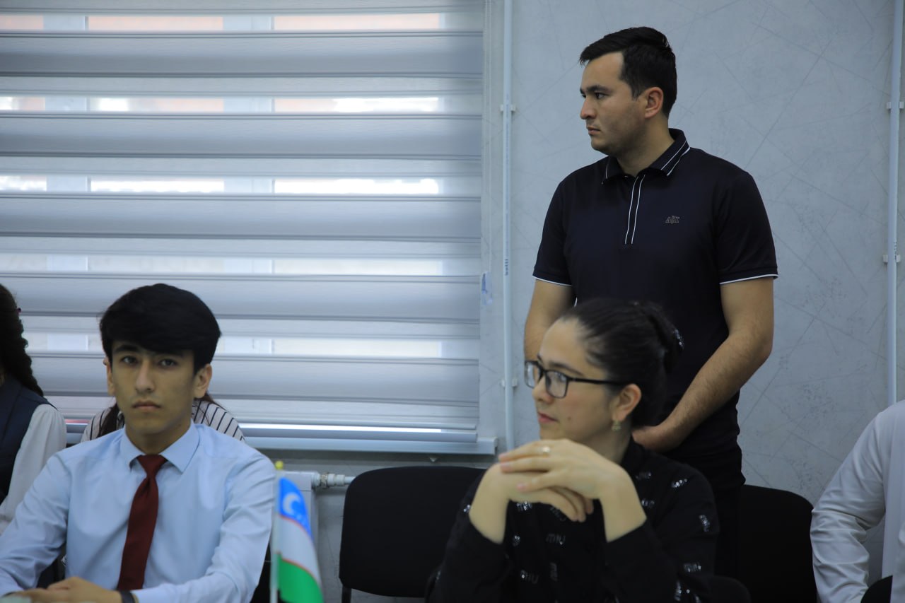 Namangan davlat universiteti Namangan viloyati bojxona boshqarmasi xodimlari bilan uchrashuv o‘tkazildi 6