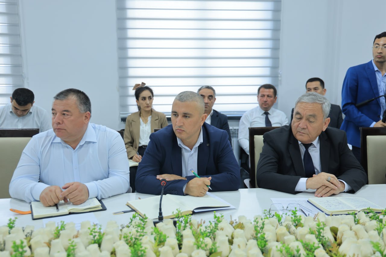 Namangan davlat universitetida navbatdagi apparat yig‘ilishi o‘tkazildi 6