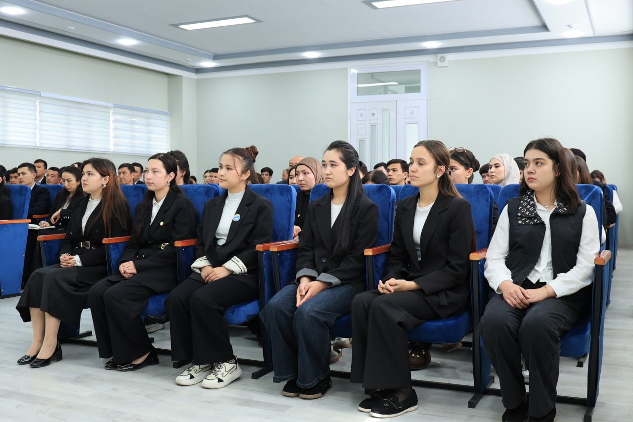 Namangan davlat universitetida “Rahbar va yoshlar uchrashuvi” o‘tkazildi 7