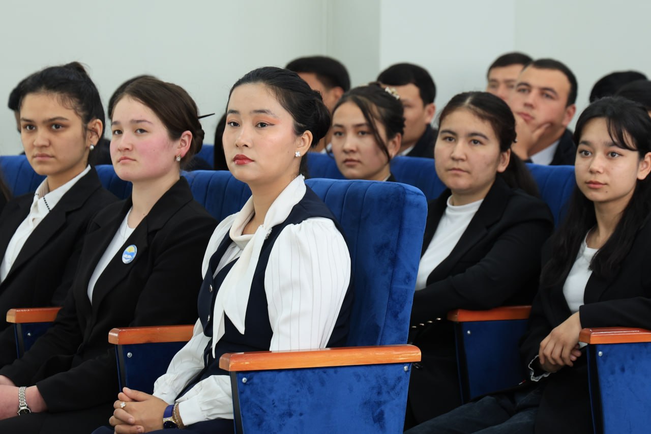 Namangan davlat universitetida Sohibqiron Amir Temur tavalludining 690 yilligiga bag‘ishlangan ma’naviy-ma’rifiy uchrashuv o‘tkazildi 6