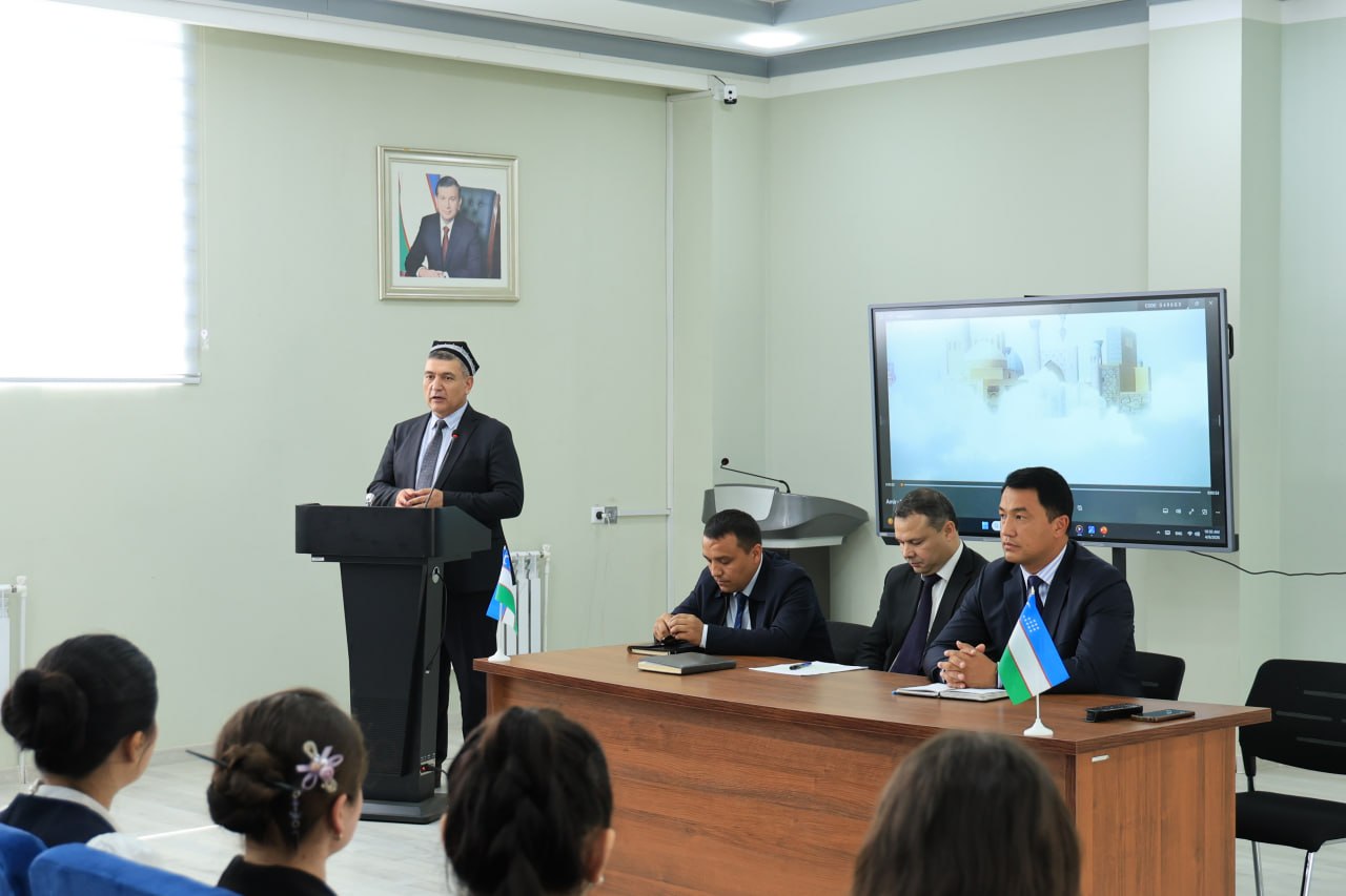 Namangan davlat universitetida Sohibqiron Amir Temur tavalludining 690 yilligiga bag‘ishlangan ma’naviy-ma’rifiy uchrashuv o‘tkazildi 9