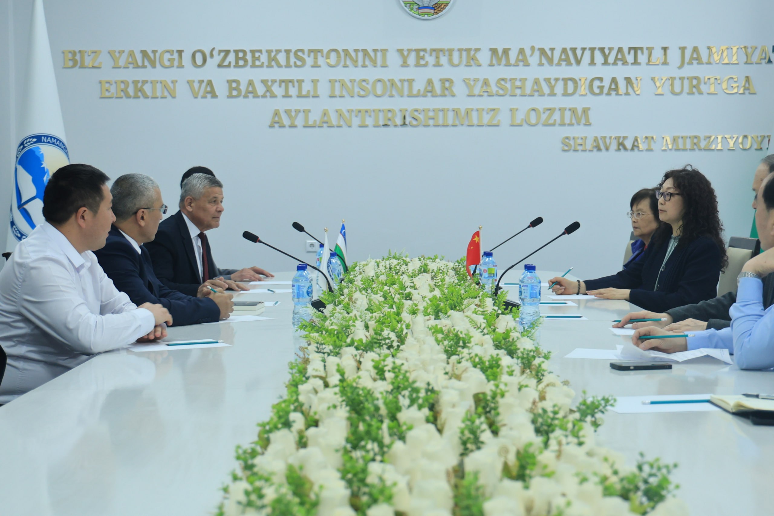 Xitoylik bir guruh olimlar Namangan davlat universitetiga tashrif buyurdi 2