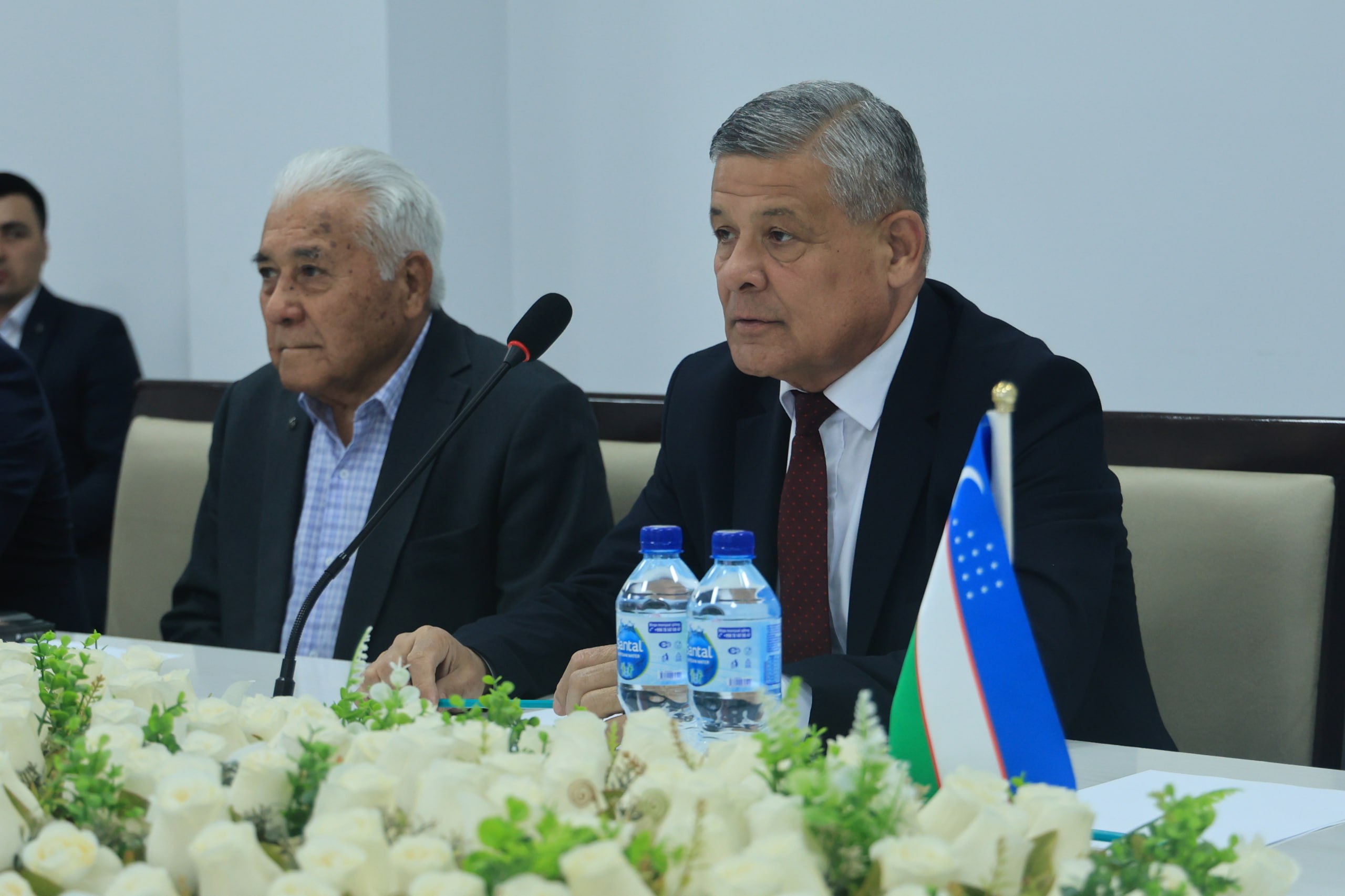 Xitoylik bir guruh olimlar Namangan davlat universitetiga tashrif buyurdi 6