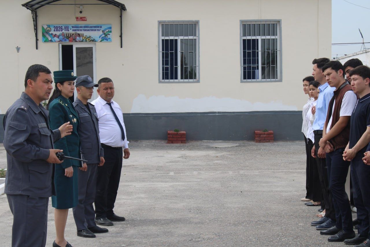 Talabalar tergov hibsxonasidagi mahkumlarning hayot tarzi bilan tanishdilar 7