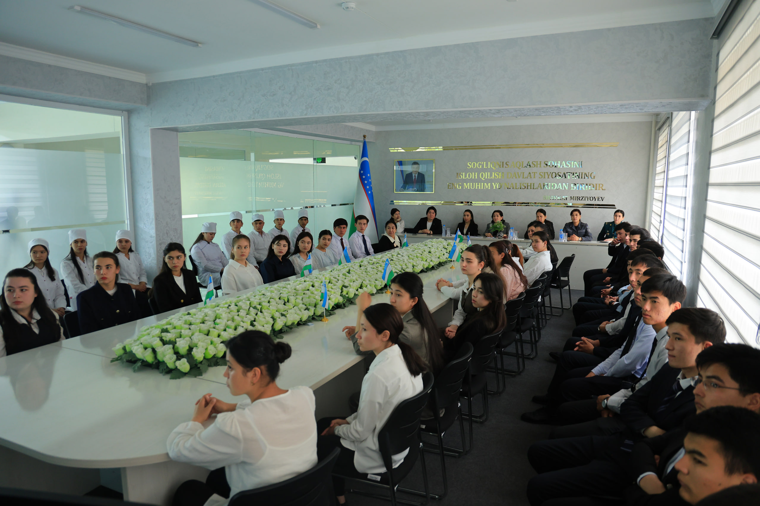 Yoshlar kuni munosabati bilan Namangan davlat universitetida targ‘ibot uchrashuvi o‘tkazildi 4