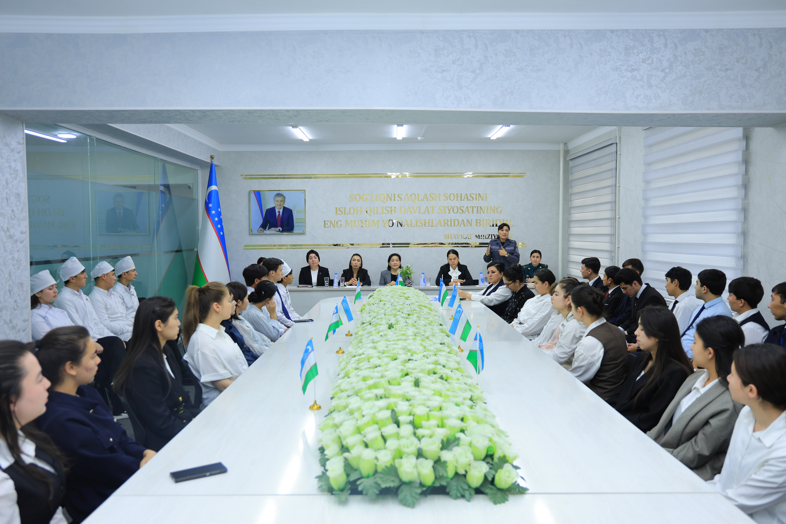 Yoshlar kuni munosabati bilan Namangan davlat universitetida targ‘ibot uchrashuvi o‘tkazildi 8