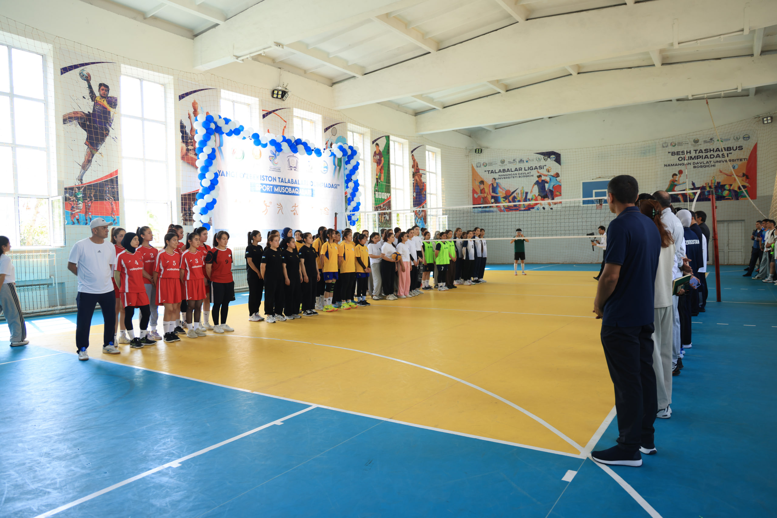 Namangan davlat universitetida «Yoshlar kuni» munosabati bilan viloyatdagi barcha oliy ta’lim muassasalari talaba-yoshlari o‘rtasida «Talabalar bahori» festivali doirasida sport musobaqalari yuqori saviyada tashkil etildi. 3