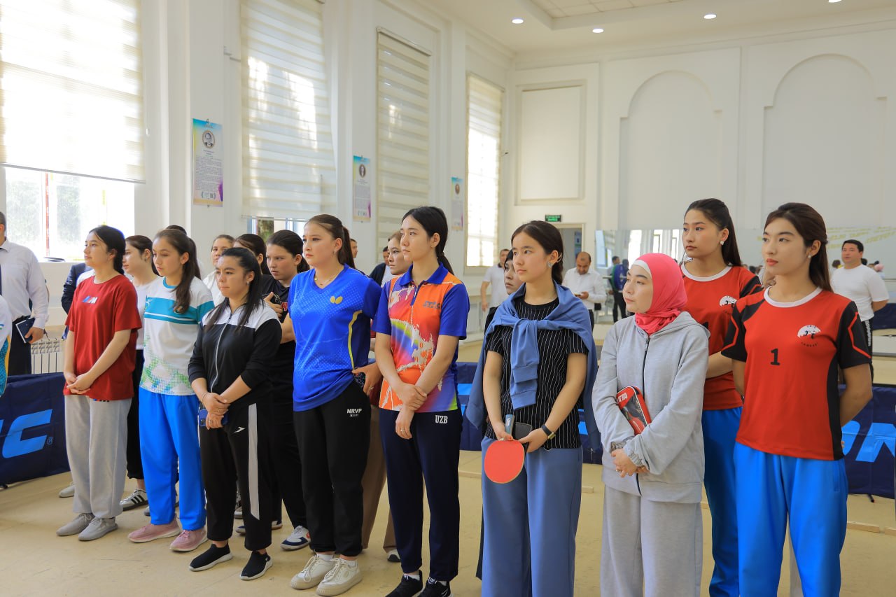 Namangan davlat universitetida «Yoshlar kuni» munosabati bilan viloyatdagi barcha oliy ta’lim muassasalari talaba-yoshlari o‘rtasida «Talabalar bahori» festivali doirasida sport musobaqalari yuqori saviyada tashkil etildi. 6