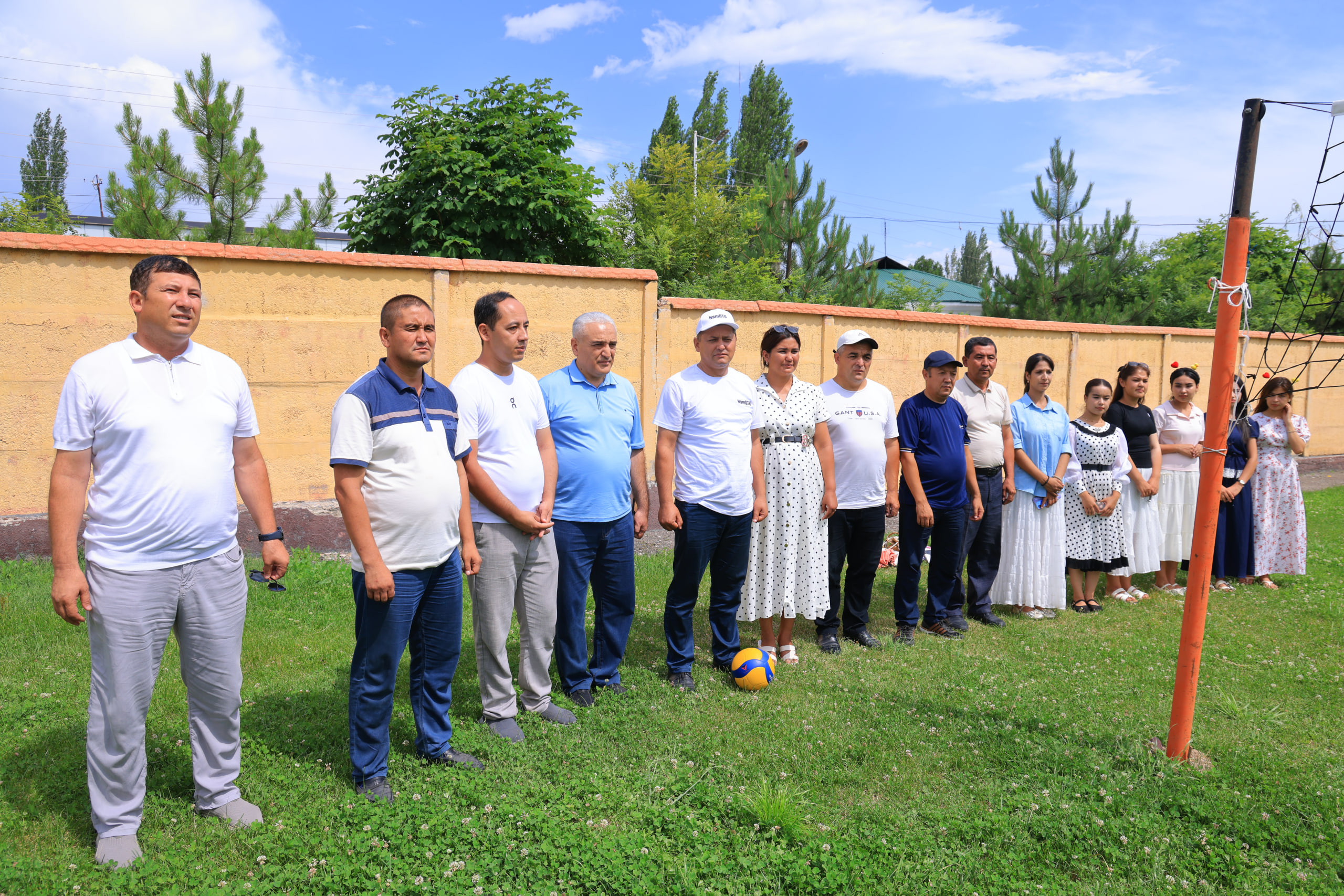 “Chust va Yangiqo‘rg‘onga sayohat qil!” talaba-yoshlar festivali doirasida Yangiqo‘rg‘on tumanida sport musobaqalari o‘tkazildi. 2
