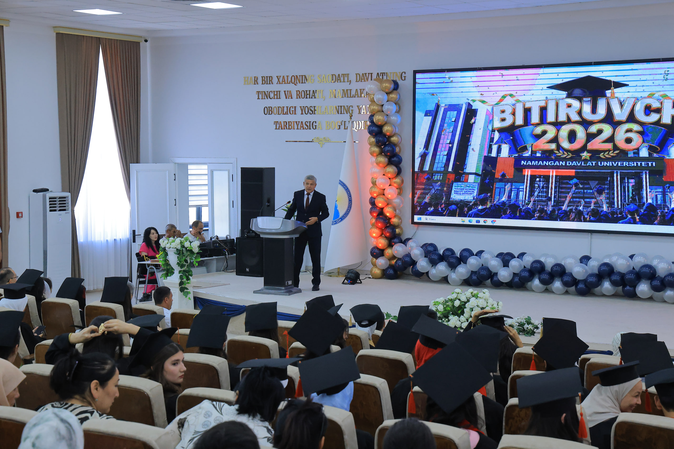 Namangan davlat universiteti Filologiya fakultetida «Bitiruvchi — 2026» tantanali bayram tadbir oʻtkazildi 5