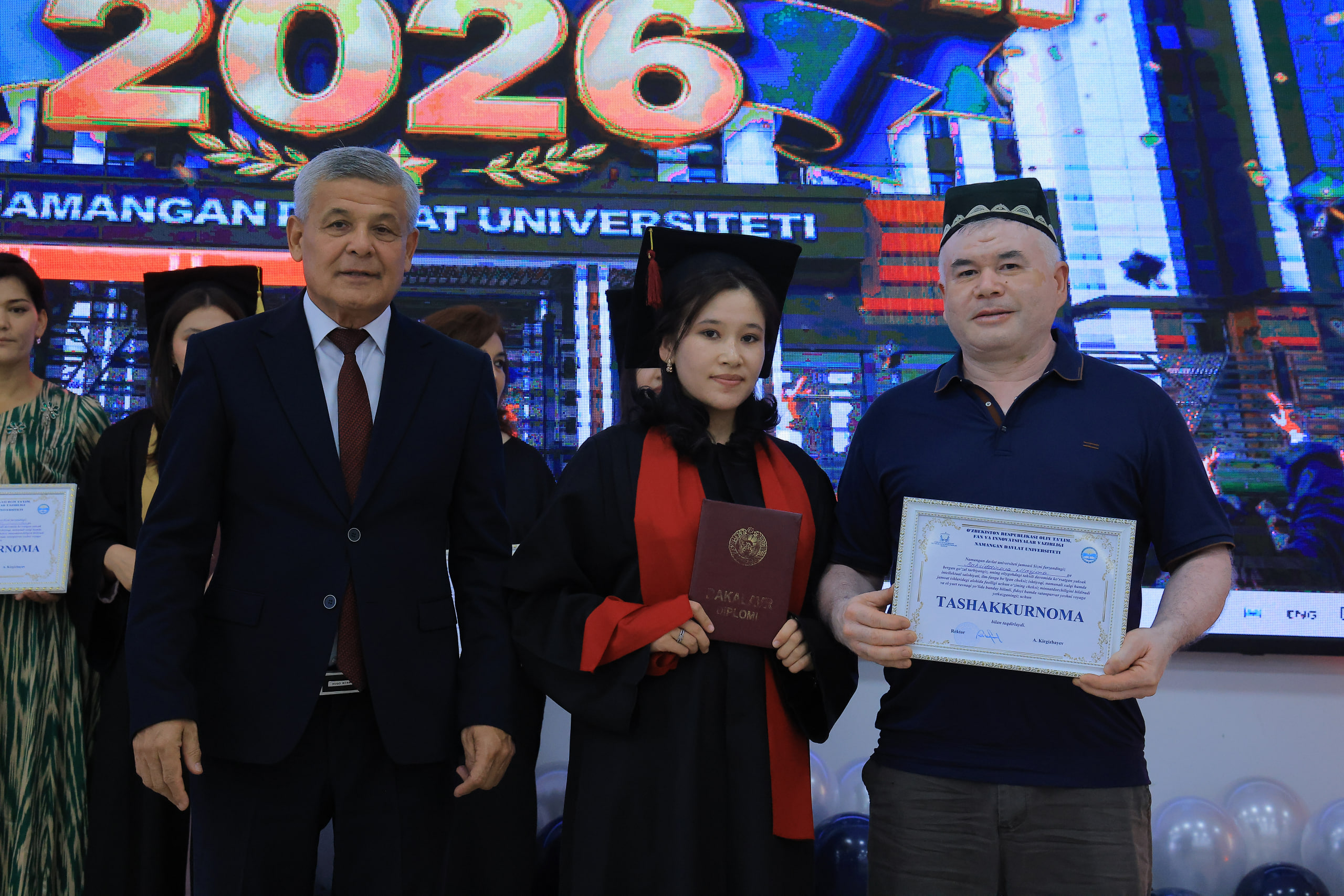 Namangan davlat universitetida “Oq yo‘l senga, bitiruvchi!” bayram tadbiri o‘tkazildi 5