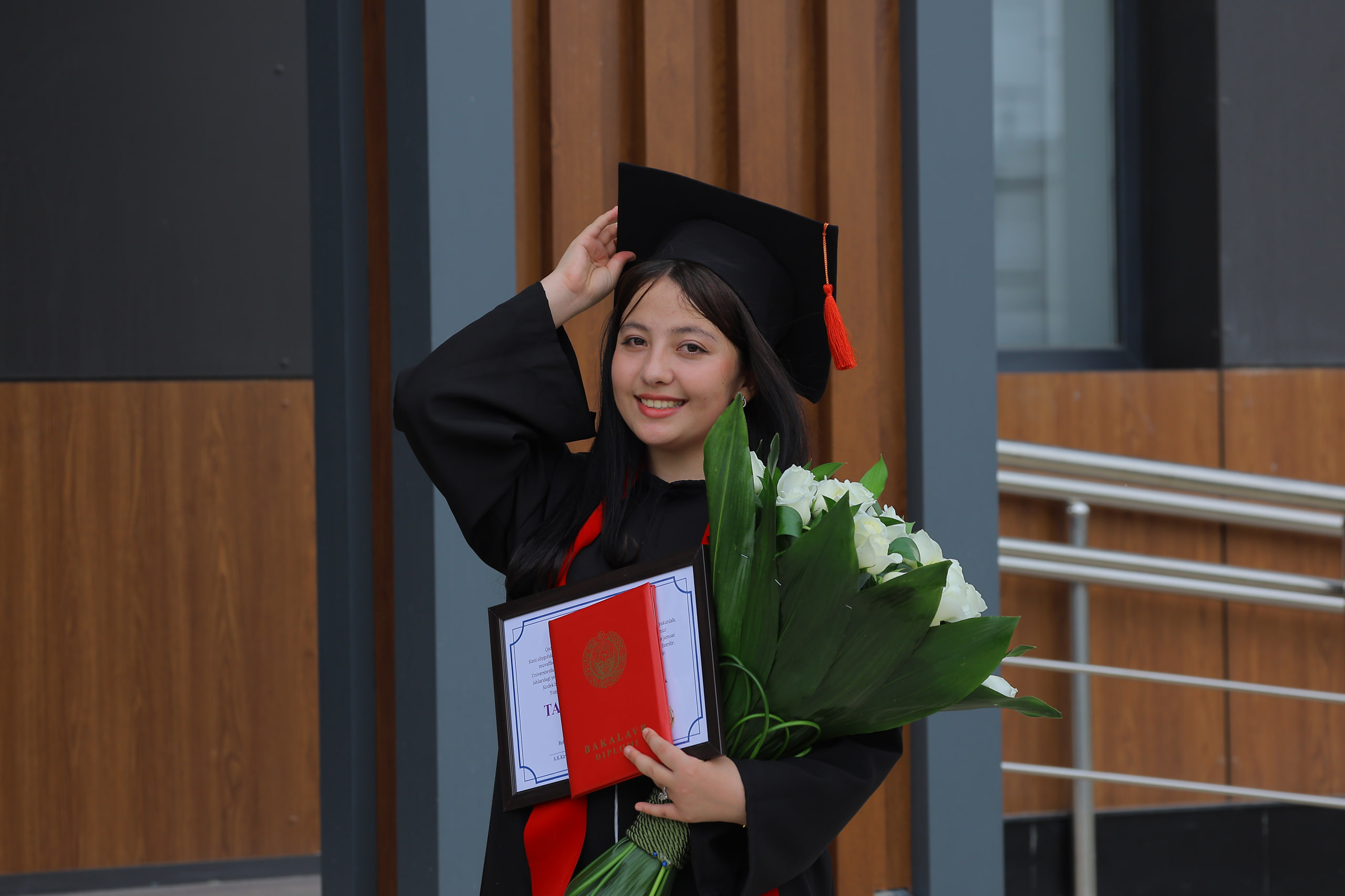 Namangan davlat universitetida “Oq yo‘l senga, bitiruvchi!” bayram tadbiri o‘tkazildi 7