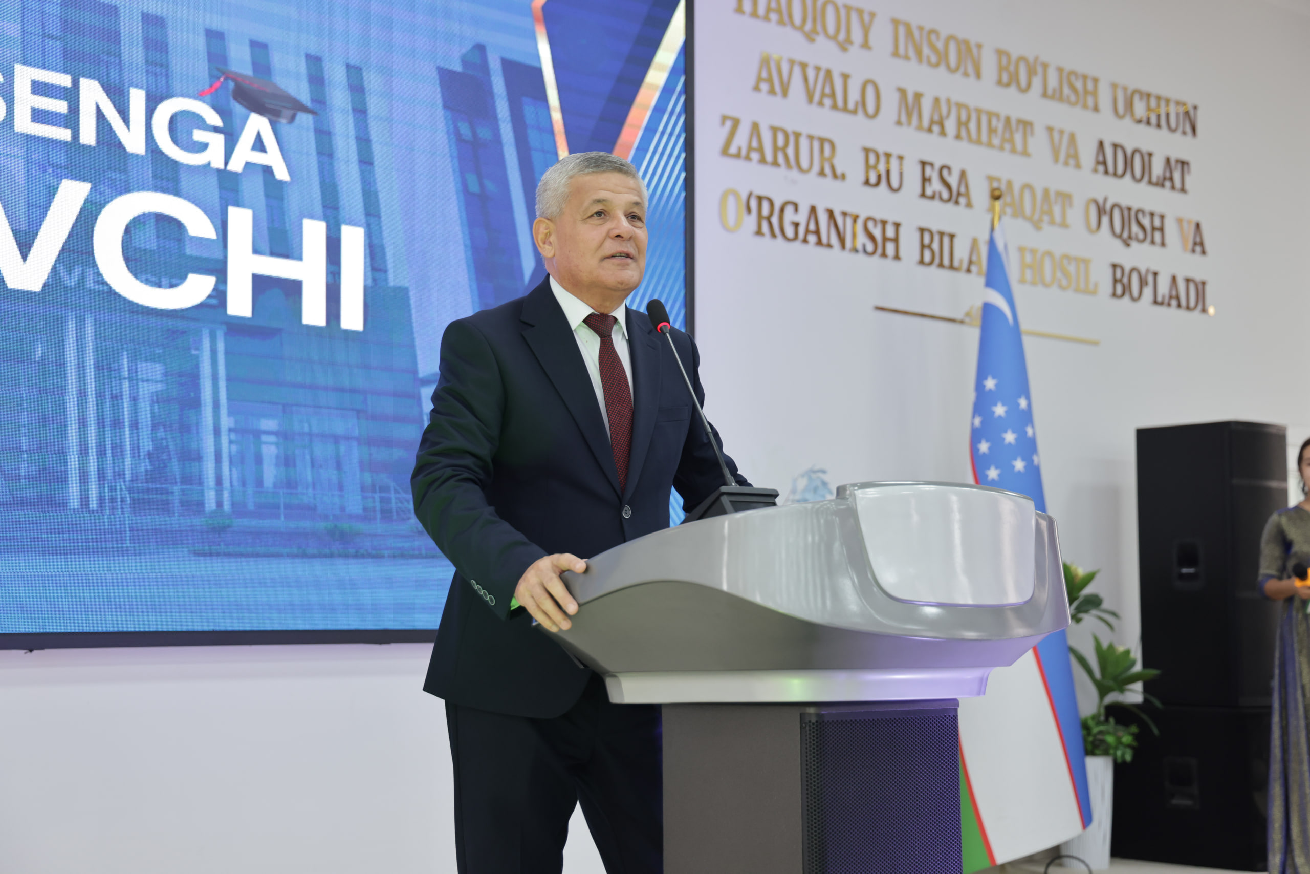 Namangan davlat universitetida “Oq yo‘l senga, bitiruvchi!” bayram tadbiri o‘tkazildi 9