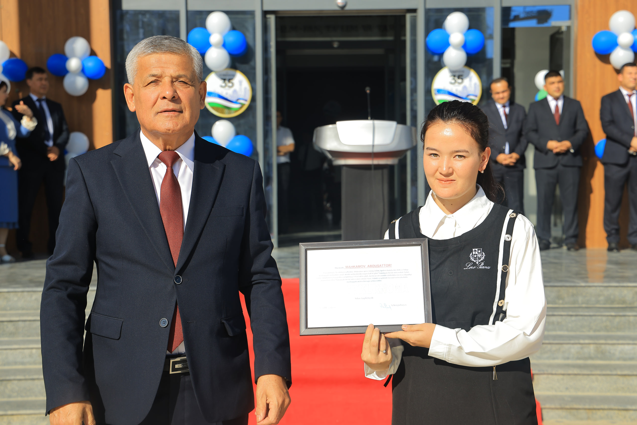 Namangan davlat universitetida yangi o‘quv yili boshlanishi munosabati bilan tantanali bayram tadbiri bo‘lib o‘tdi 8