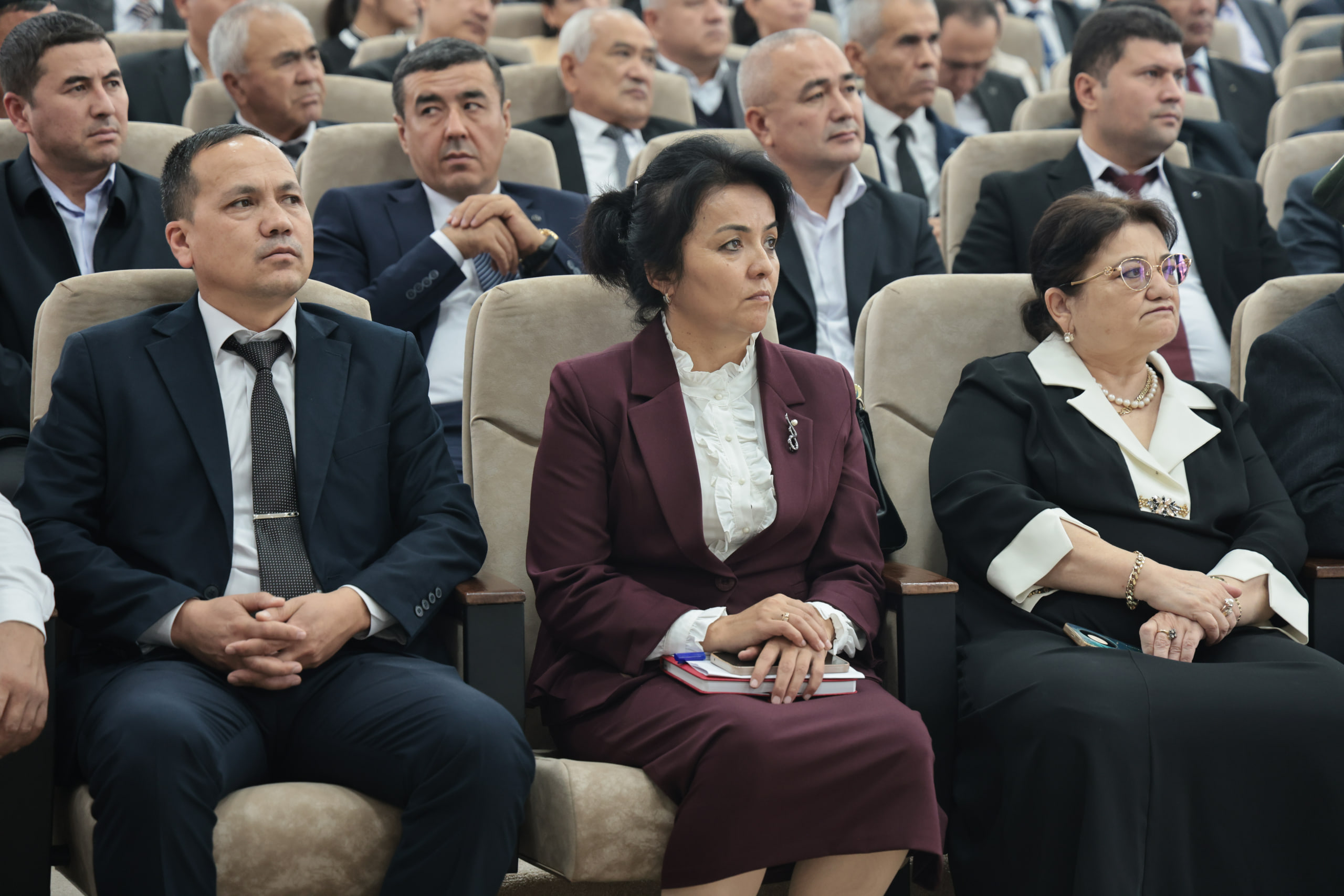Namangan davlat universitetida xalqaro va maxsus akkreditatsiyadan o‘tgan ta’lim dasturlari sertifikatlari topshirildi 4