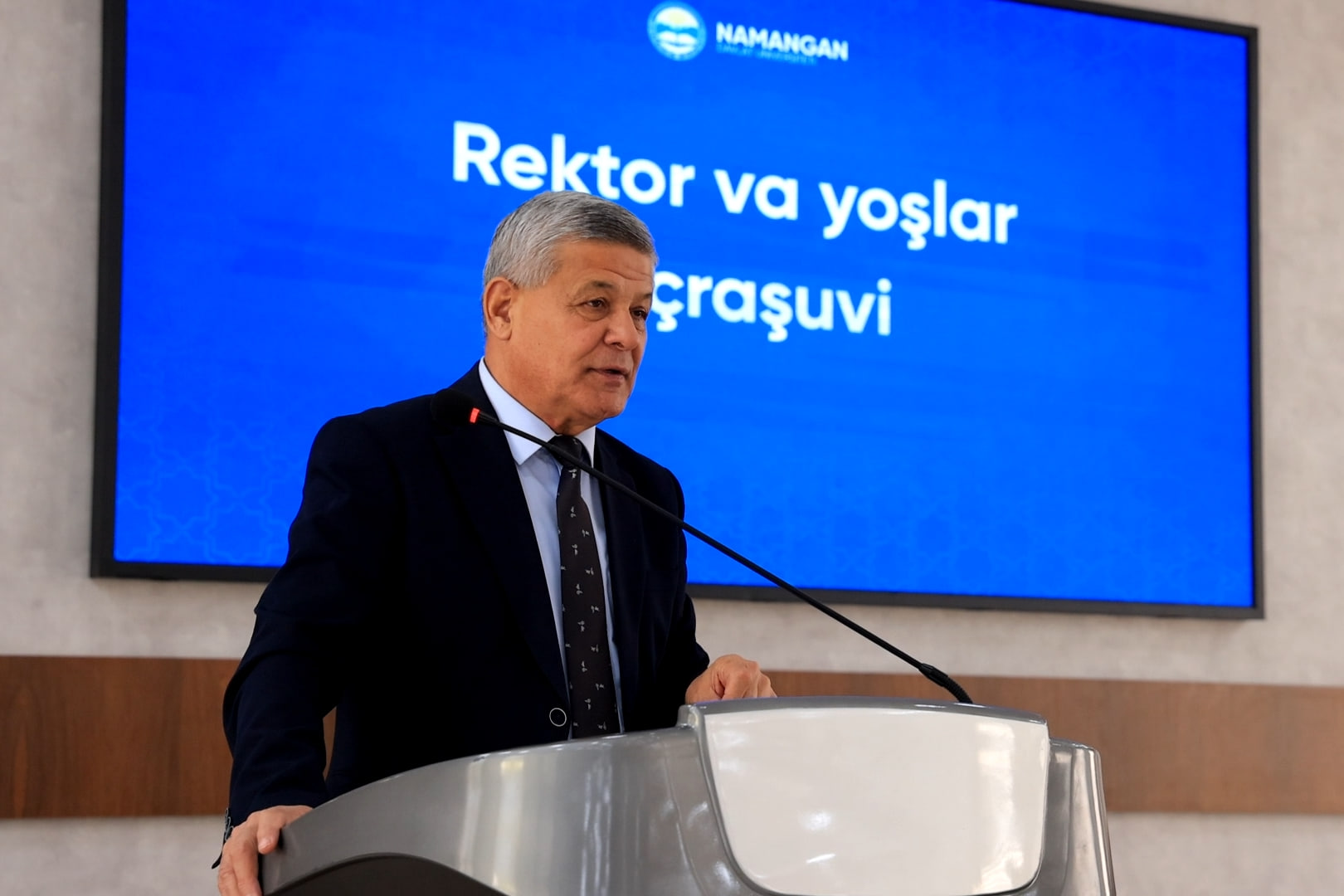 “Rektor va yoşlar uçraşuvi”: universitet rektori Abduğaffor Qirğizboyev Filologiya fakulteti talabalari bilan uçraşuv ötkazdi. 5